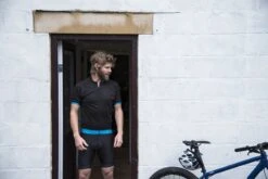 CLOSED Rhythm Short Sleeve Jersey [Mens] -Alpkit Shop TCAKRYSSM akmodel pete rhythm ss jersey 1