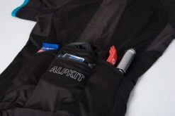 CLOSED Rhythm Short Sleeve Jersey [Mens] -Alpkit Shop TCAKRYSSM ss jersey detail 1