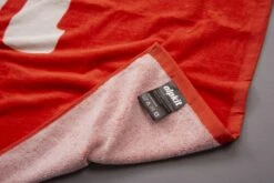 Alpkit Beach Towel -Alpkit Shop alpkit towel detail 2
