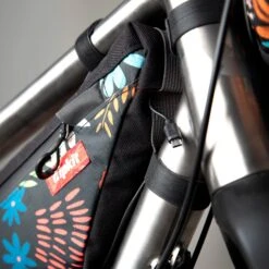 CLOSED Rock Garden Bilbie -Alpkit Shop bilbie rock2