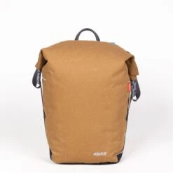 Caledonian 10L 22 Caledonian 10L -Alpkit Shop caledonian 10 detail 1 aa1ffec2 c7a0 4ea0 8852 8155df6f9ce0