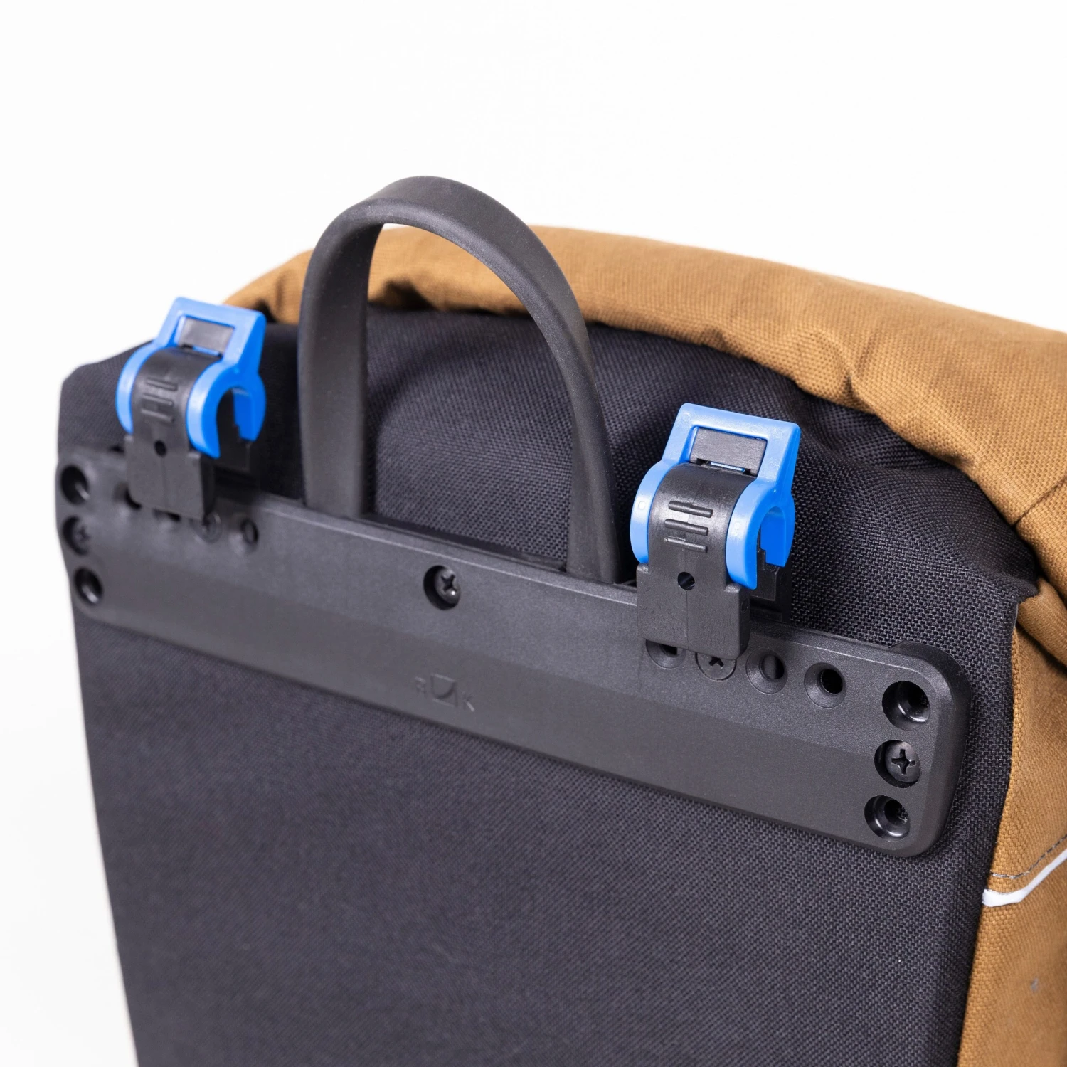 Caledonian 10L 8 Caledonian 10L - Image 6