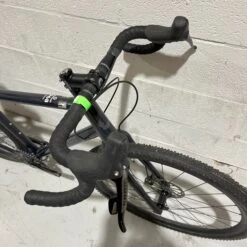 Camino Al / Medium -Alpkit Shop camino al medium sram black demo 968 handlebars