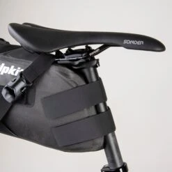Deluge Saddle Pack 12L 13 Deluge Saddle Pack 12L -Alpkit Shop deluge seat pack 3