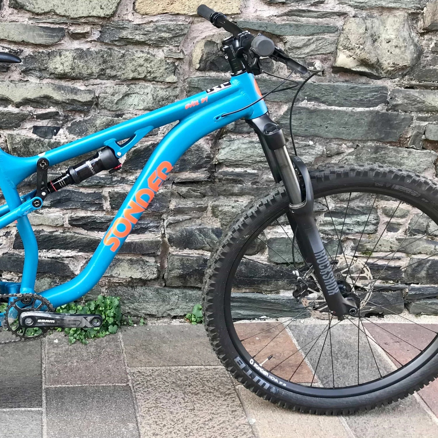 Evol / X-Large 5 Evol / X-Large - Image 3