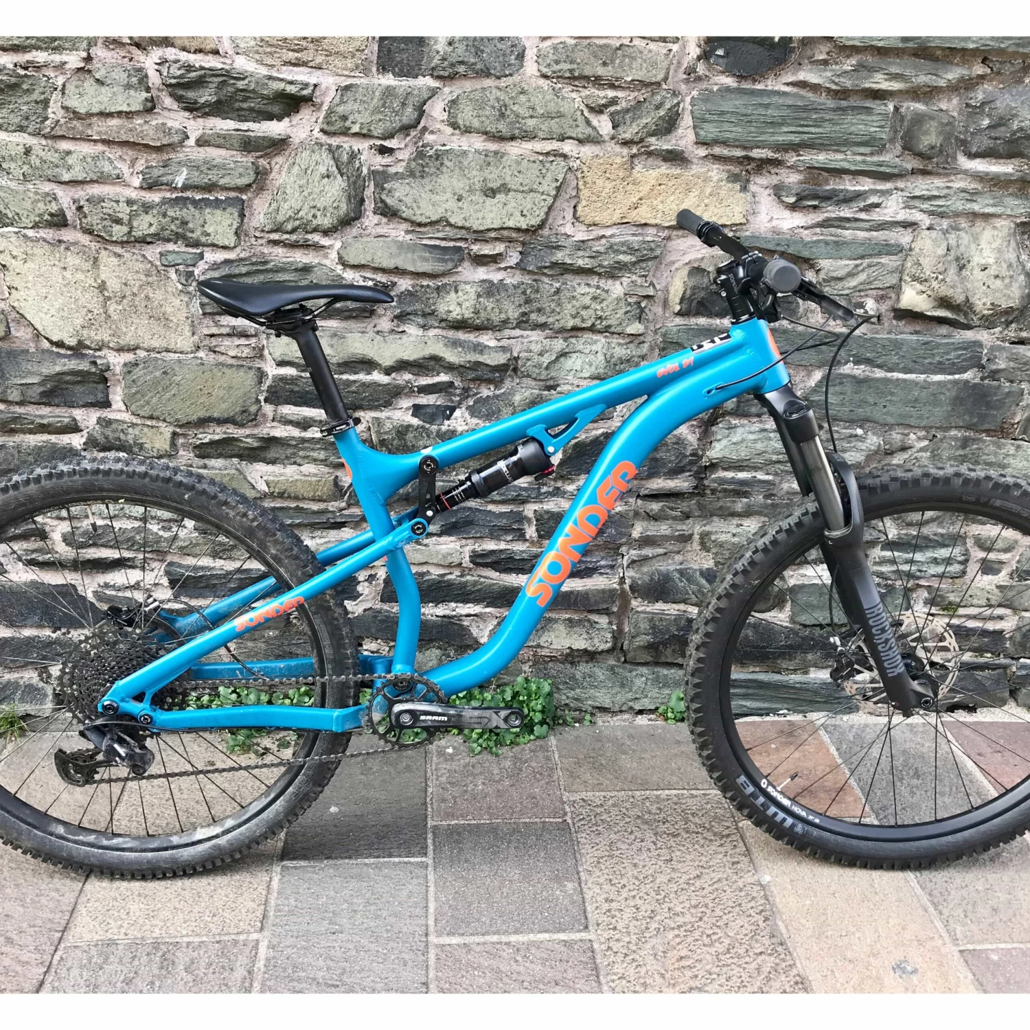 Evol / X-Large 4 Evol / X-Large - Image 2