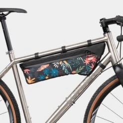 CLOSED Rock Garden Glider