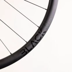 Sonder Black I21 Carbon Aero Wheelset -Alpkit Shop sonder black i21 aero 1