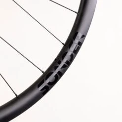 Sonder Black I21 Carbon Aero Wheelset -Alpkit Shop sonder black i21 aero 3