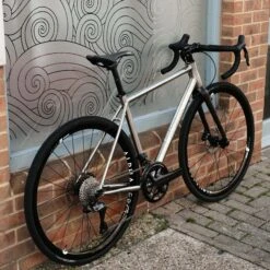 Colibri Ti / Medium -Alpkit Shop sonder colibri ti road bike medium shimano ultegra di2 clearance rear