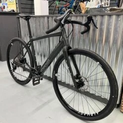 El Camino / Medium 16 El Camino / Medium -Alpkit Shop sonder el camino gravel e bike shimano grx grey medium clearance front