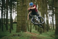 Signal St Frame -Alpkit Shop sonder signal steel action 2 3de23b54 3306 4e45 994d 4a49a99f0e0e