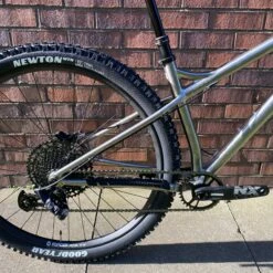 Signal Ti / Small -Alpkit Shop sonder signal ti hardtail mtb sram nx eagle small clearance drivetrain