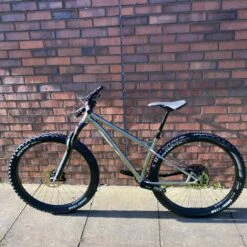 Signal Ti / Small -Alpkit Shop sonder signal ti hardtail mtb sram nx eagle small clearance inside