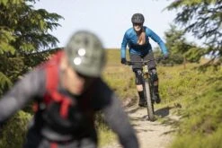 Floe Jersey [Womens] -Alpkit Shop womens floe jersey location 1 23810ca1 f7ec 415f 8034 0482eef3cea1