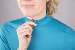 Rhythm Elite Cycling Jersey [Womens] -Alpkit Shop womens rhythm thicky jersey detail 5